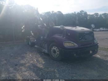  Salvage Freightliner Conventional