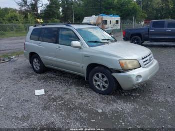 Salvage Toyota Highlander