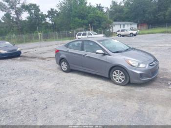  Salvage Hyundai ACCENT