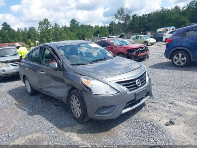  Salvage Nissan Versa