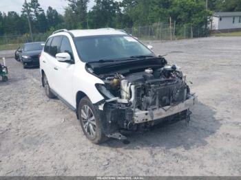  Salvage Nissan Pathfinder