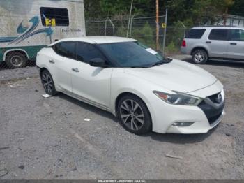  Salvage Nissan Maxima