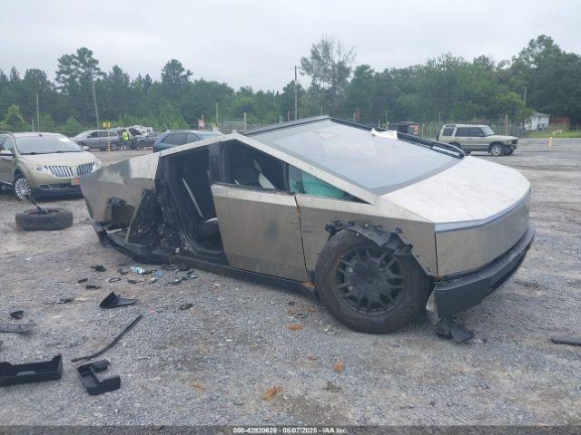  Salvage Tesla Cybertruck