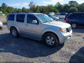  Salvage Nissan Pathfinder