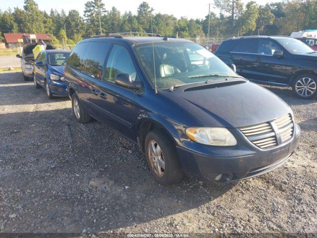  Salvage Dodge Grand Caravan