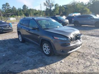  Salvage Jeep Cherokee