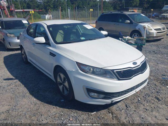  Salvage Kia Optima