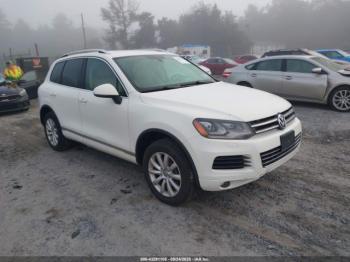  Salvage Volkswagen Touareg
