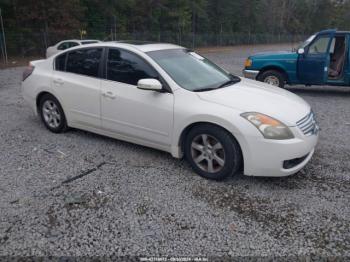 Salvage Nissan Altima