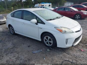  Salvage Toyota Prius