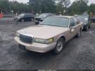 Lincoln Towncar Executive Image 3