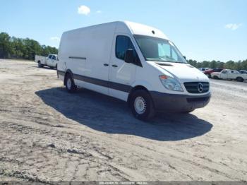  Salvage Mercedes-Benz Sprinter 2500