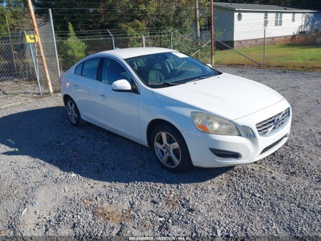  Salvage Volvo S60