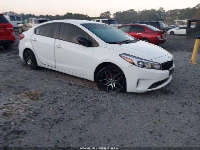  Salvage Kia Forte