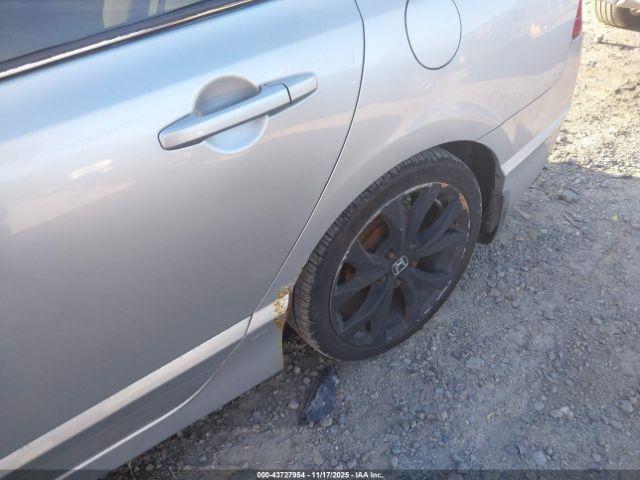 Honda Civic Lx Image 7