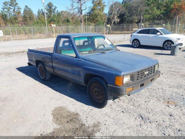  Salvage Toyota Pickup