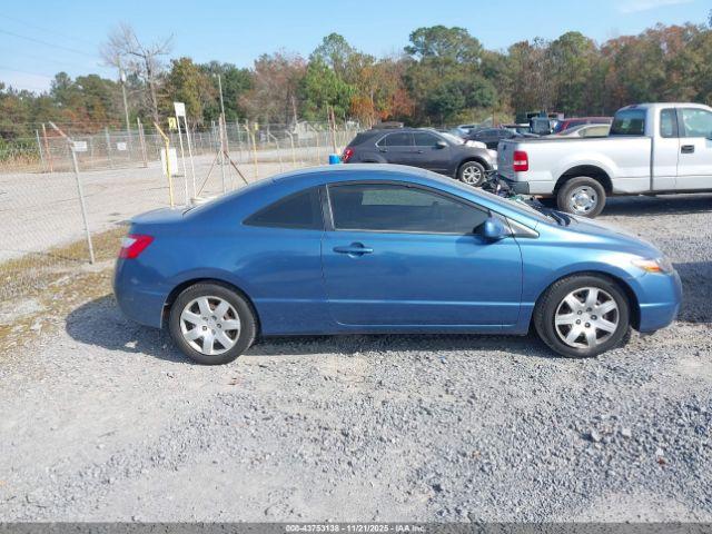 Honda Civic Lx Image 10