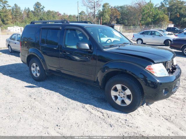  Salvage Nissan Pathfinder