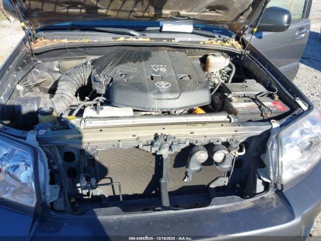 Toyota 4Runner Sr5 V6 Image 14