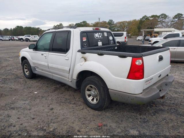 Ford Explorer Image 9