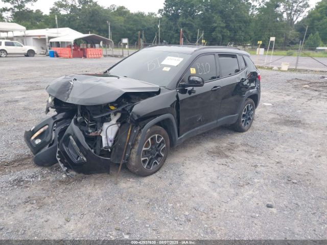 Jeep Compass Upland Edition 4x4 Image 3