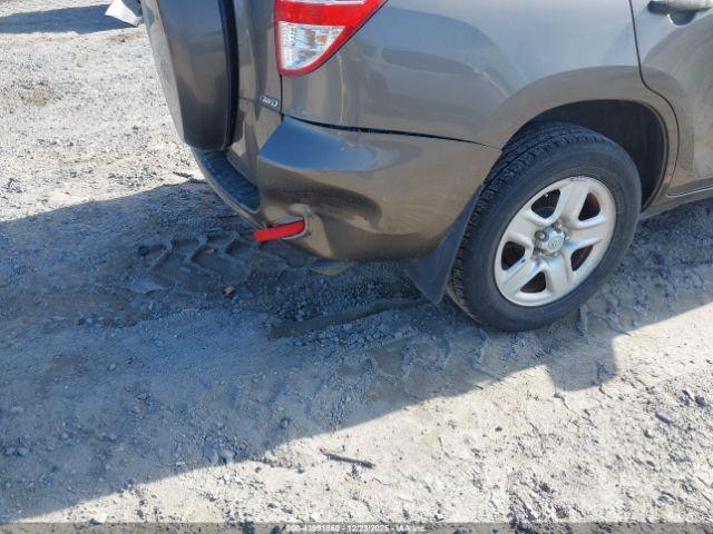 Toyota RAV4 Image 14