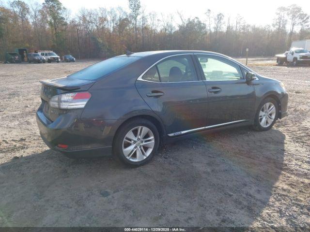 Lexus HS 250h Image 6