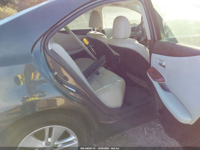 Lexus HS 250h Image 3