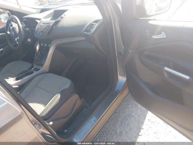 Ford Escape Se Image 4