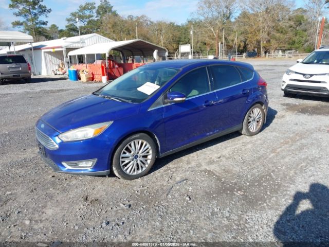 Ford Focus Titanium Image 2