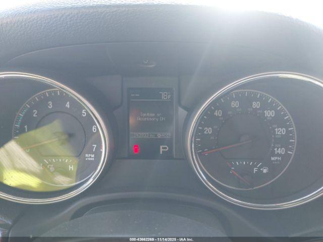 Jeep Grand Cherokee Laredo Image 4