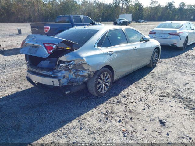 Toyota Camry Xle Image 15