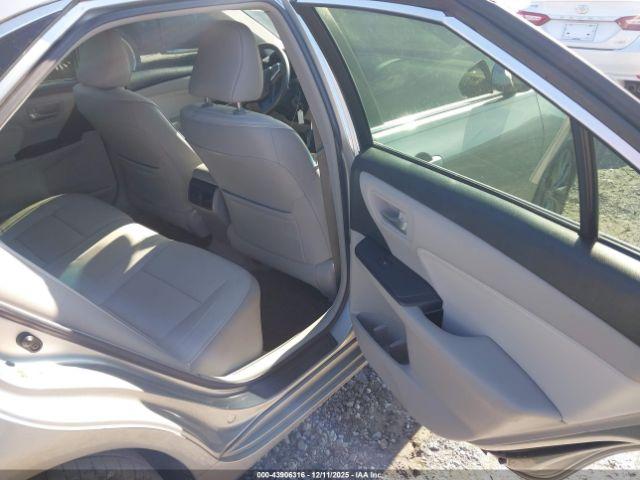 Toyota Camry Xle Image 4