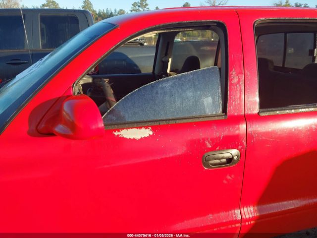 Dodge Dakota Image 14