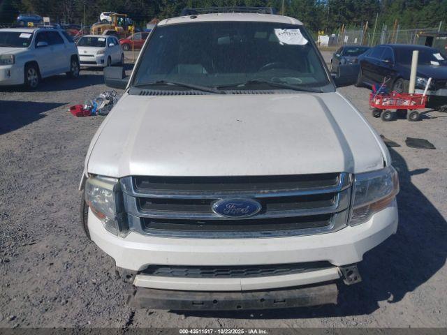 Ford Expedition Xlt Image 11