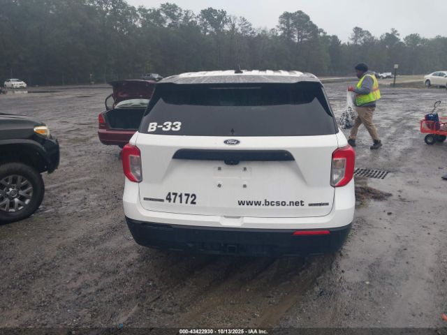 Ford Police Interceptor Image 17