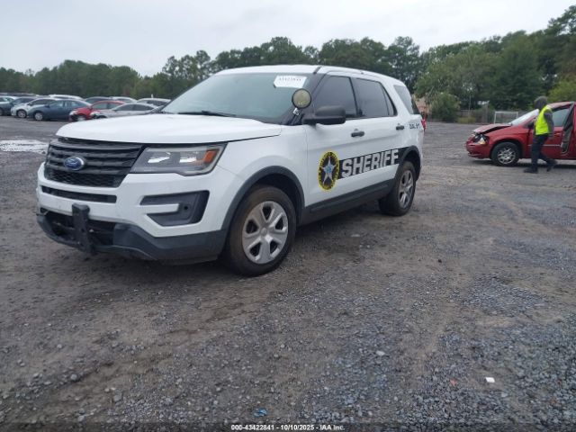 Ford Police Interceptor Image 3