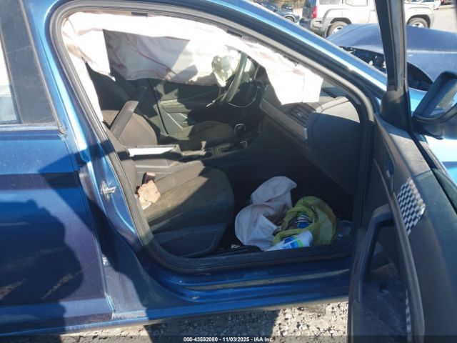 Volkswagen Jetta Image 7