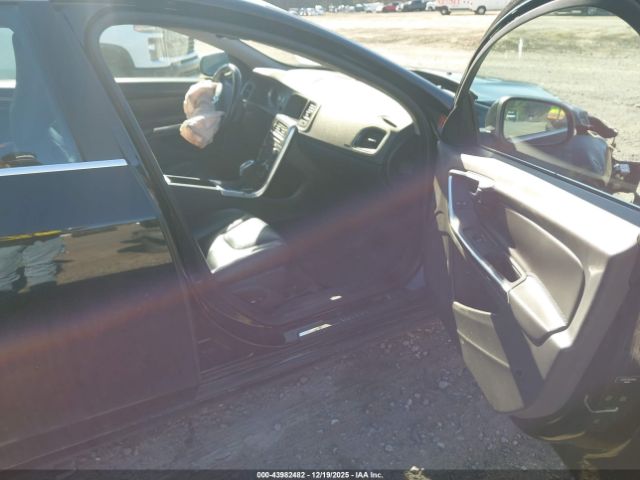 Volvo S60 T6 Image 3