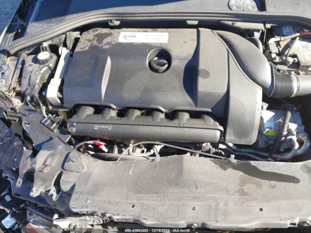 Volvo S60 T6 Image 16
