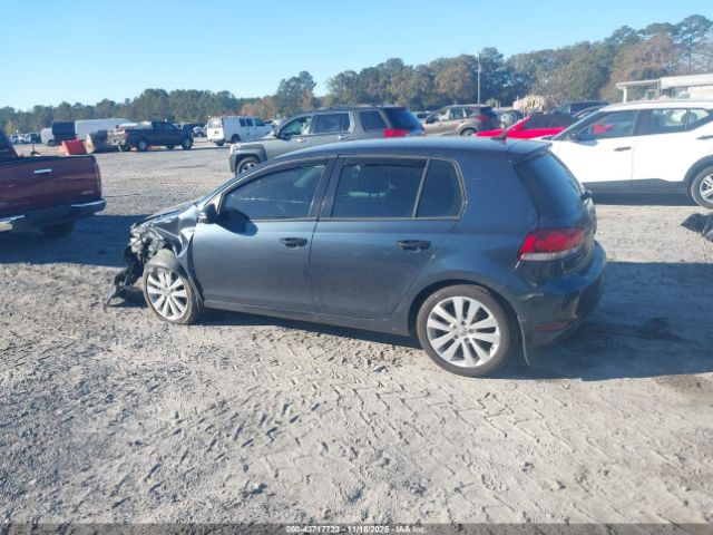 Volkswagen Golf Tdi 4-door Image 2