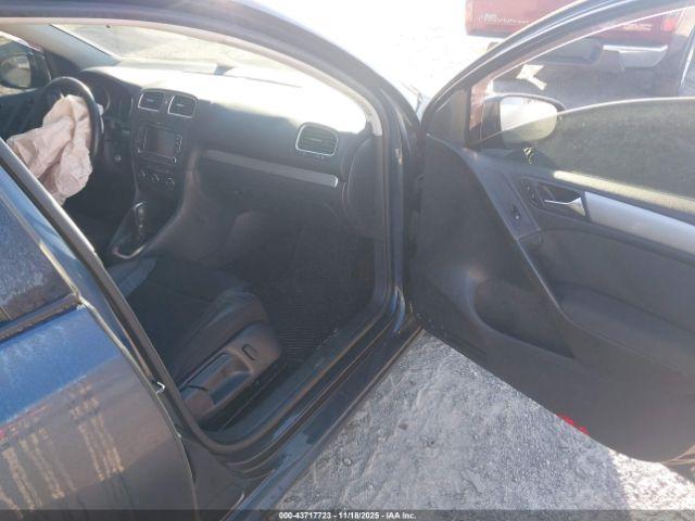 Volkswagen Golf Tdi 4-door Image 5