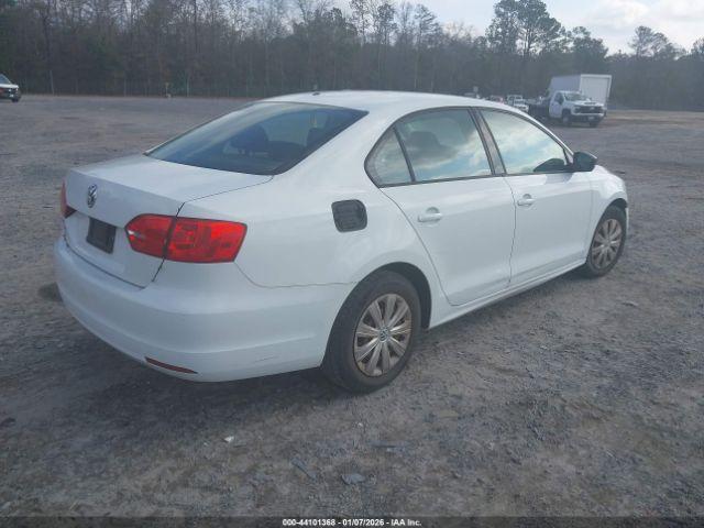 Volkswagen Jetta 2.0l S Image 11