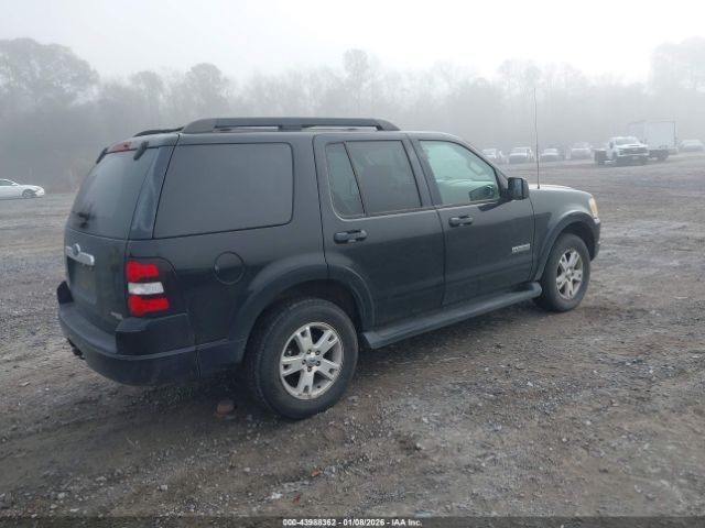 Ford Explorer Xlt Image 10