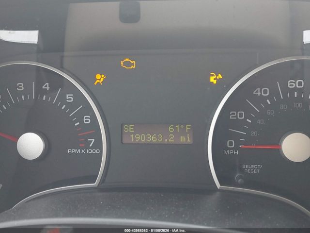 Ford Explorer Xlt Image 6