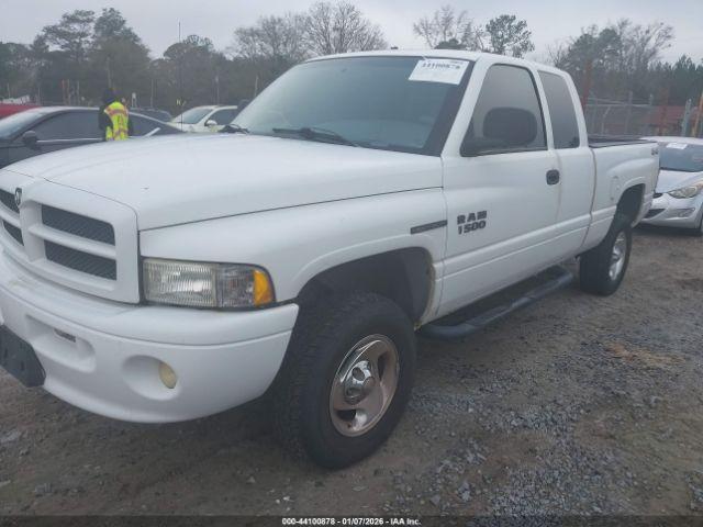 Dodge Ram 1500 St Image 10