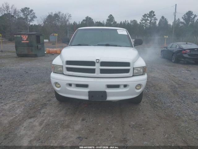 Dodge Ram 1500 St Image 2