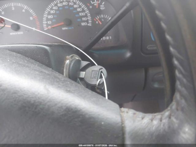 Dodge Ram 1500 St Image 8