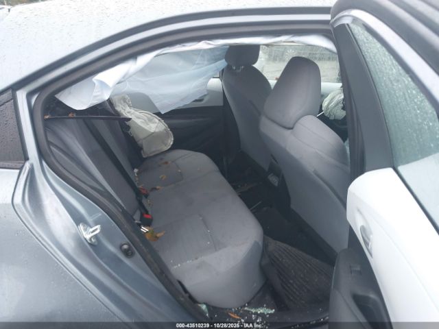 Toyota Corolla Se Image 7