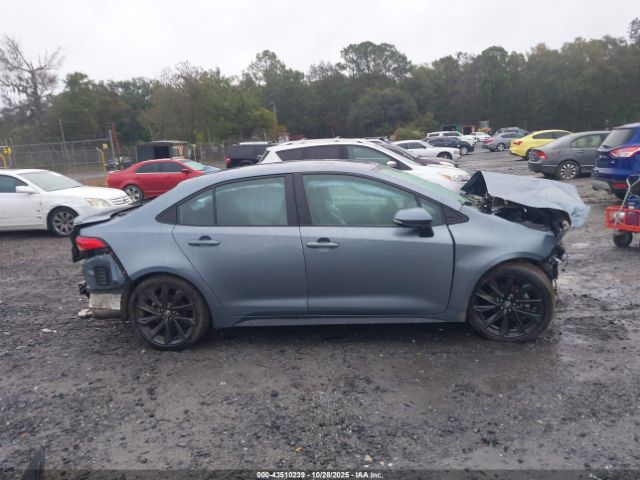 Toyota Corolla Se Image 16